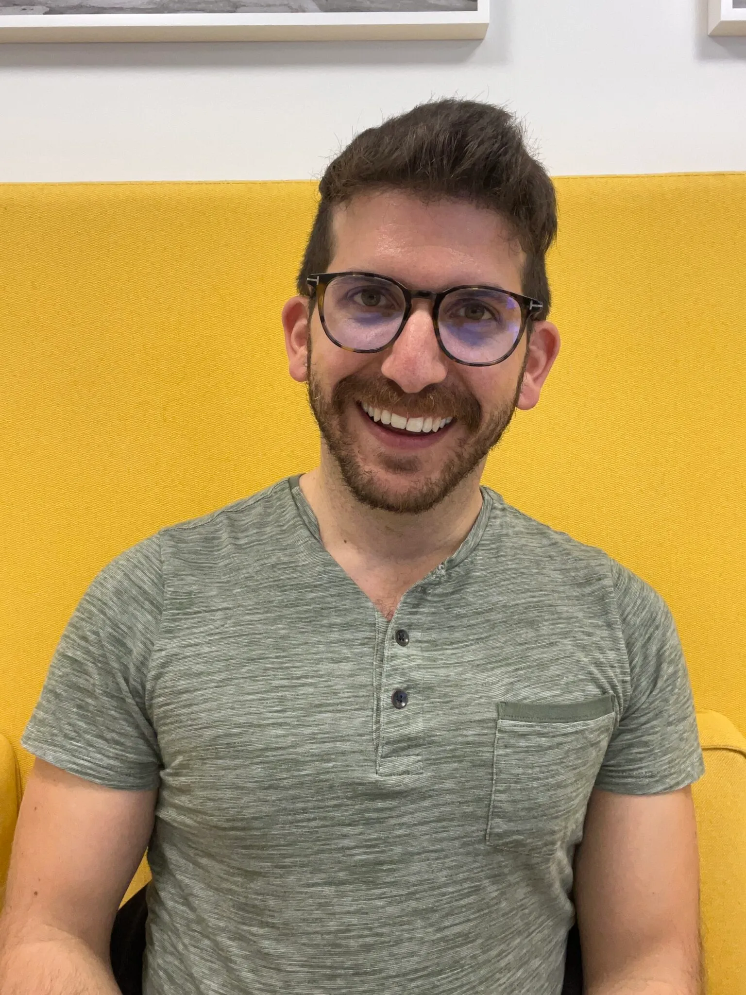 Headshot for Jonas Davidow, a Desktop Support Analyst for PEAK6 Capital Management.